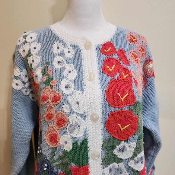 Vintage Orvis 3D Floral Chunky Hand Knit Button-up Cardigan Women's Size L - Picture 2 of 11